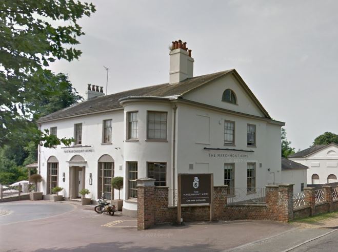 Hemel Hempstead: Jaw fractured in Marchmont Arms assault