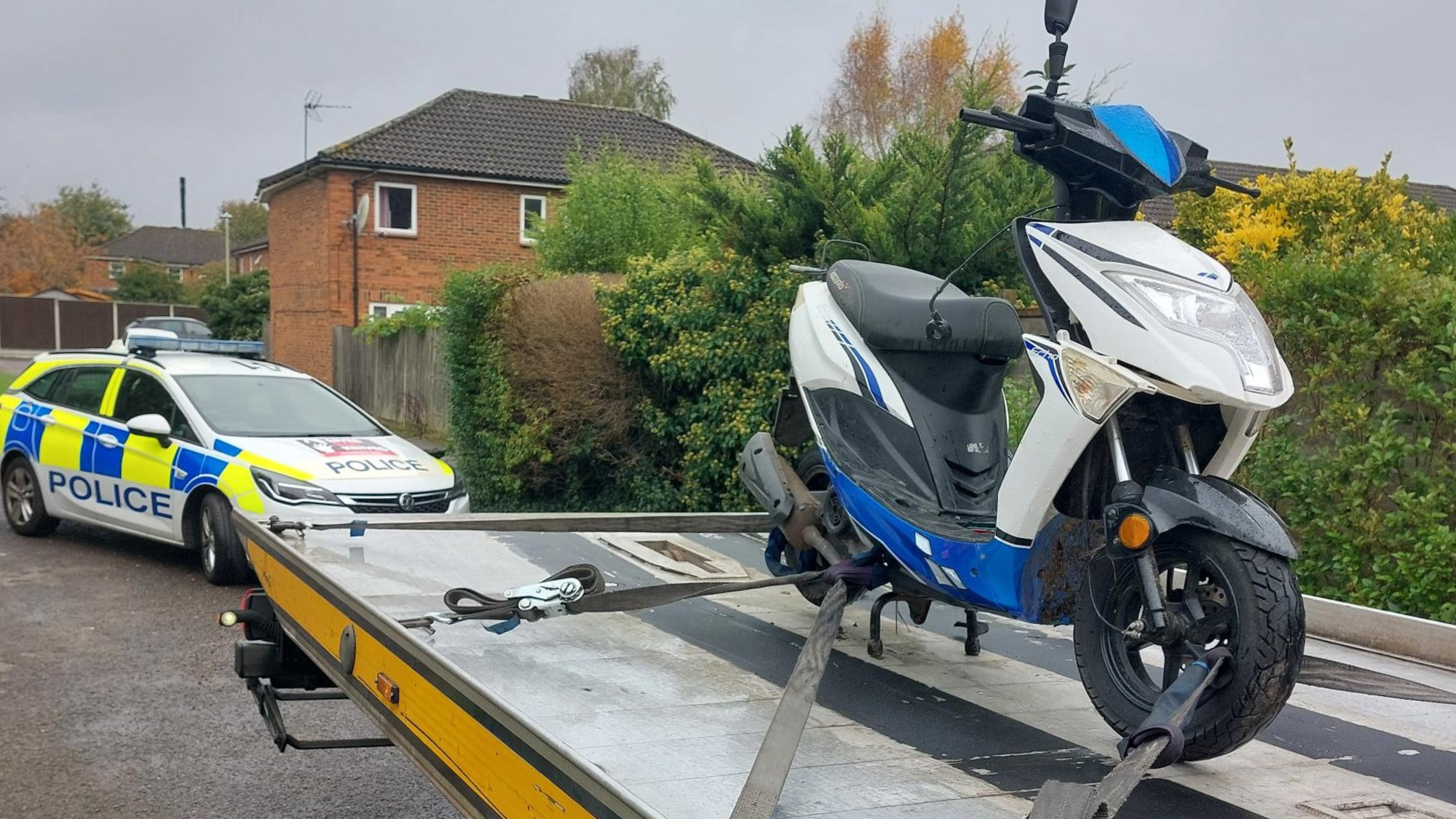 Stolen motorbike recovered in Welwyn Garden City as police search for thief